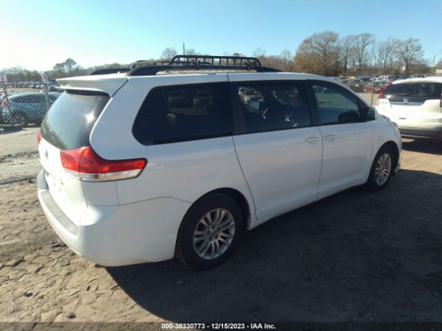 Photo 3 VIN: 5TDYK3DC3ES523035 - TOYOTA SIENNA 