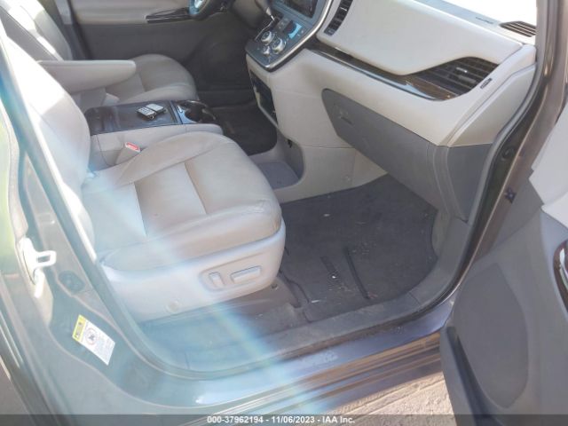 Photo 4 VIN: 5TDYK3DC3FS546526 - TOYOTA SIENNA 