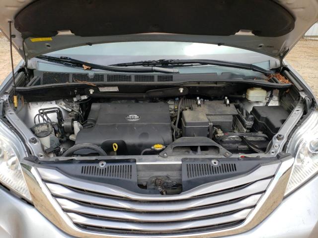 Photo 11 VIN: 5TDYK3DC3FS559809 - TOYOTA SIENNA XLE 