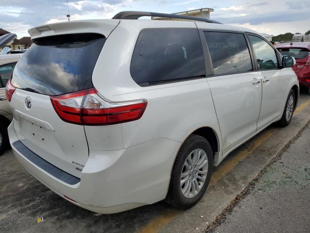 Photo 3 VIN: 5TDYK3DC3FS570504 - TOYOTA SIENNA XLE 