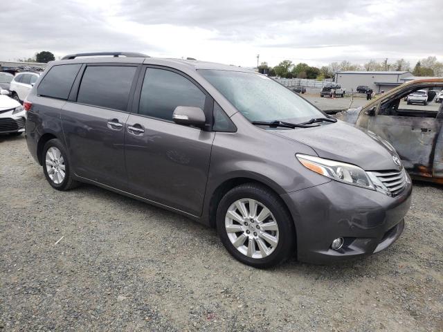 Photo 3 VIN: 5TDYK3DC3FS593961 - TOYOTA SIENNA XLE 