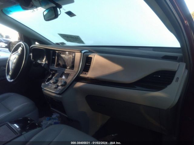 Photo 4 VIN: 5TDYK3DC3FS605669 - TOYOTA SIENNA 