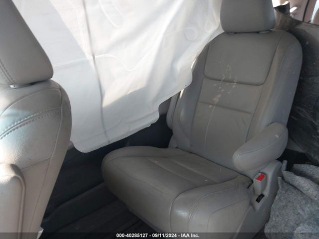 Photo 7 VIN: 5TDYK3DC3FS621614 - TOYOTA SIENNA 