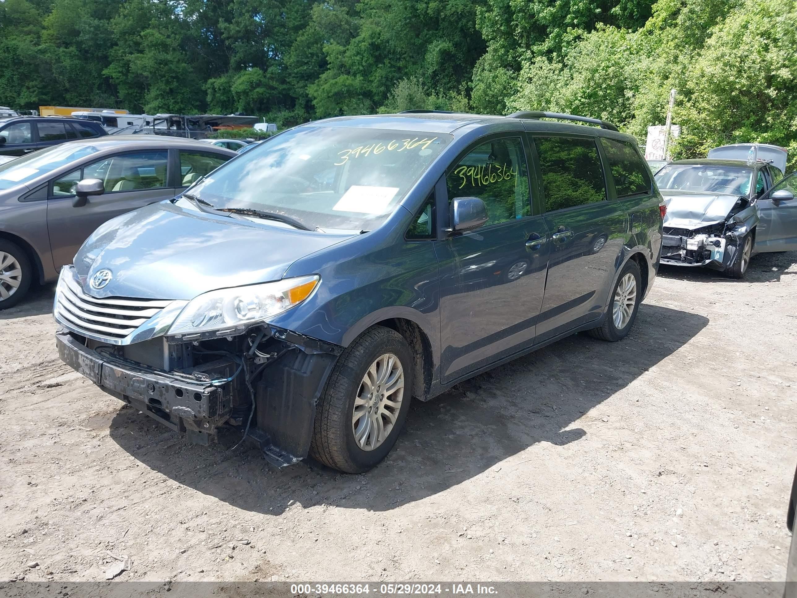 Photo 1 VIN: 5TDYK3DC3FS658162 - TOYOTA SIENNA 