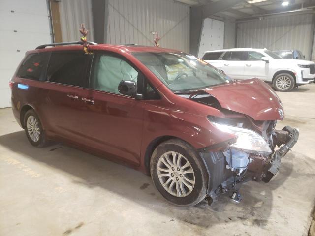 Photo 3 VIN: 5TDYK3DC3FS682994 - TOYOTA SIENNA XLE 