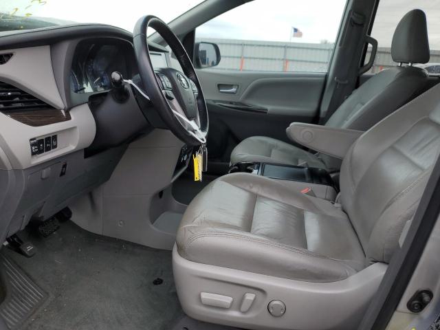 Photo 6 VIN: 5TDYK3DC3GS711041 - TOYOTA SIENNA XLE 