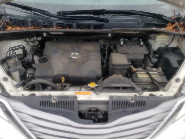 Photo 6 VIN: 5TDYK3DC3GS715834 - TOYOTA SIENNA XLE 