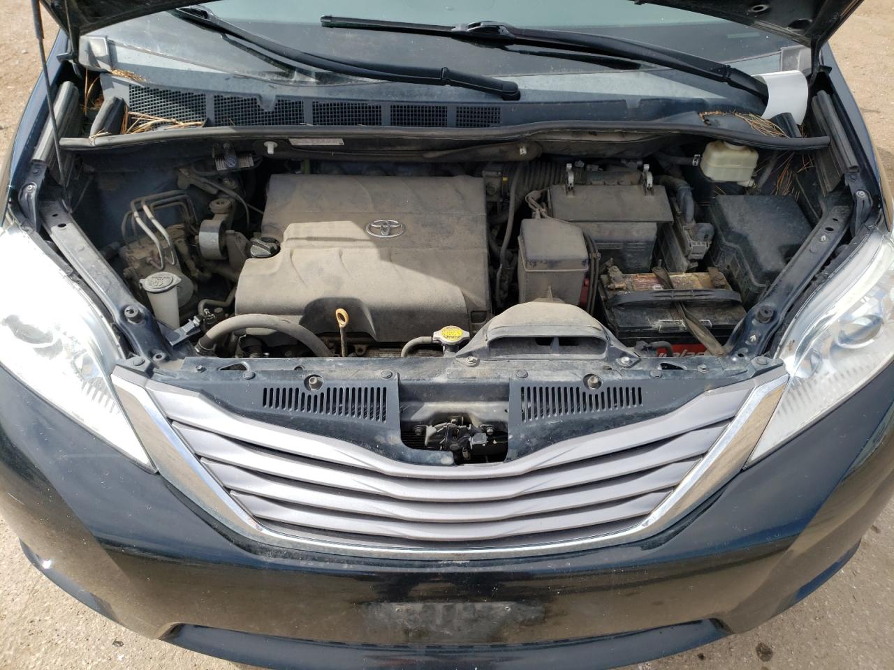 Photo 11 VIN: 5TDYK3DC3GS720483 - TOYOTA SIENNA 