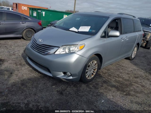 Photo 1 VIN: 5TDYK3DC3GS738448 - TOYOTA SIENNA 