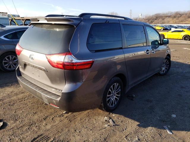 Photo 2 VIN: 5TDYK3DC3GS754391 - TOYOTA SIENNA XLE 