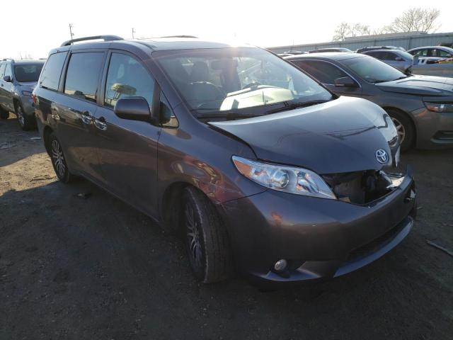 Photo 3 VIN: 5TDYK3DC3GS754391 - TOYOTA SIENNA XLE 