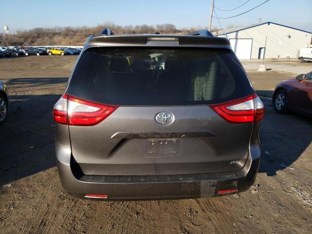 Photo 5 VIN: 5TDYK3DC3GS754391 - TOYOTA SIENNA XLE 