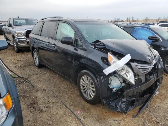 Photo 3 VIN: 5TDYK3DC3GS755797 - TOYOTA SIENNA XLE 