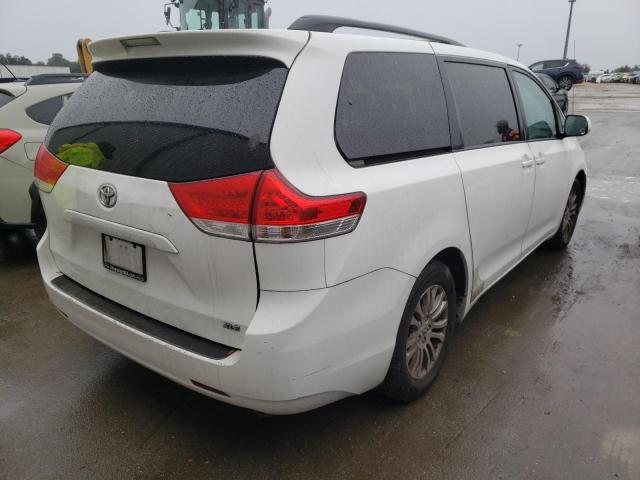 Photo 3 VIN: 5TDYK3DC4BS004197 - TOYOTA SIENNA XLE 