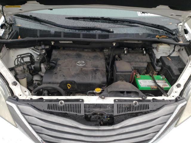 Photo 6 VIN: 5TDYK3DC4BS004197 - TOYOTA SIENNA XLE 