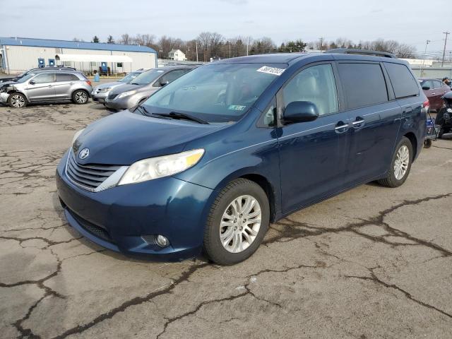 Photo 0 VIN: 5TDYK3DC4BS005012 - TOYOTA SIENNA XLE 