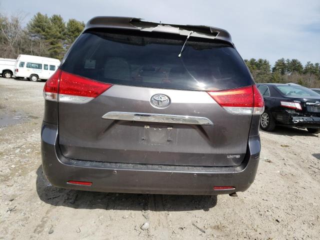 Photo 5 VIN: 5TDYK3DC4BS034526 - TOYOTA SIENNA XLE 