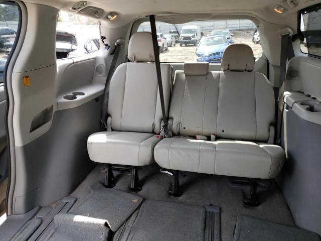 Photo 9 VIN: 5TDYK3DC4BS034526 - TOYOTA SIENNA XLE 