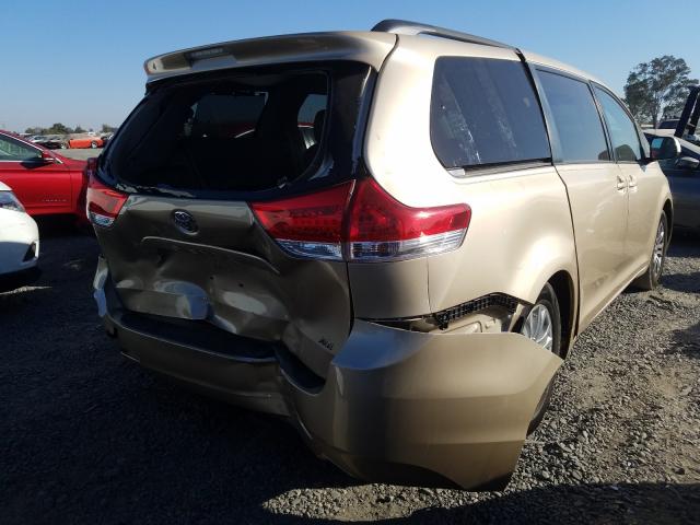 Photo 3 VIN: 5TDYK3DC4BS035773 - TOYOTA SIENNA XLE 