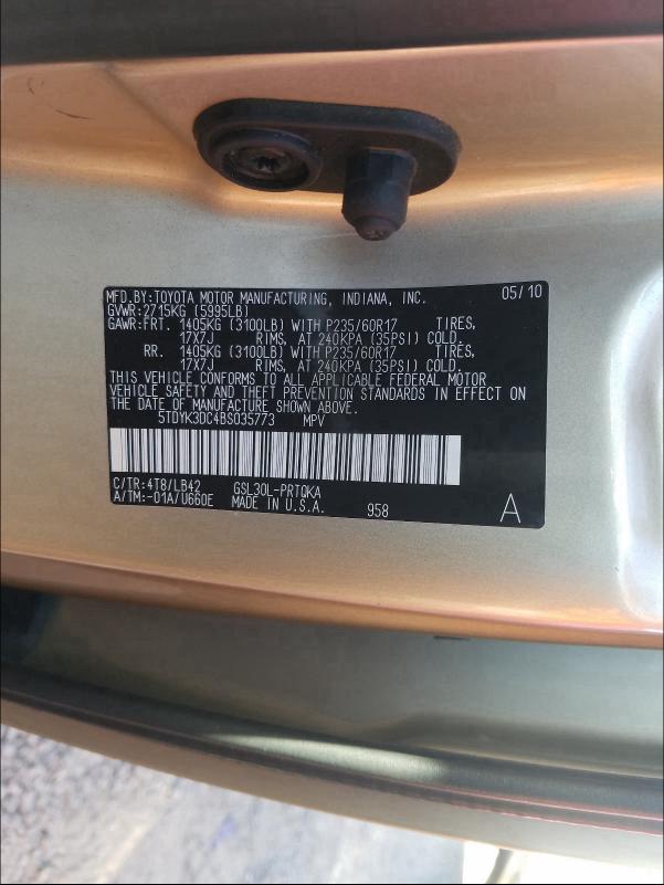 Photo 9 VIN: 5TDYK3DC4BS035773 - TOYOTA SIENNA XLE 