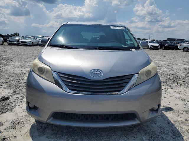 Photo 4 VIN: 5TDYK3DC4BS036261 - TOYOTA SIENNA XLE 