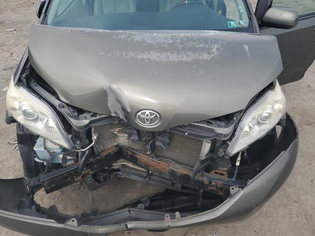 Photo 11 VIN: 5TDYK3DC4BS037748 - TOYOTA SIENNA XLE 