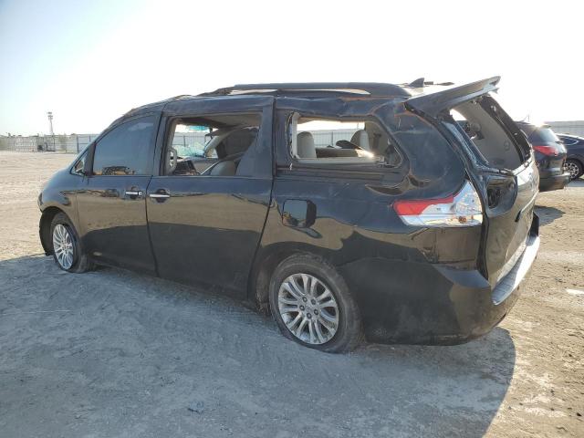 Photo 1 VIN: 5TDYK3DC4BS042464 - TOYOTA SIENNA XLE 