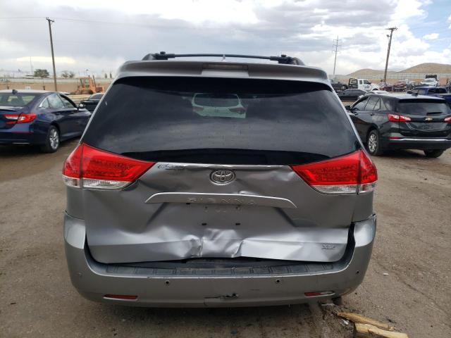 Photo 5 VIN: 5TDYK3DC4BS077067 - TOYOTA SIENNA XLE 