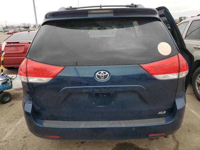 Photo 5 VIN: 5TDYK3DC4BS084987 - TOYOTA SIENNA XLE 