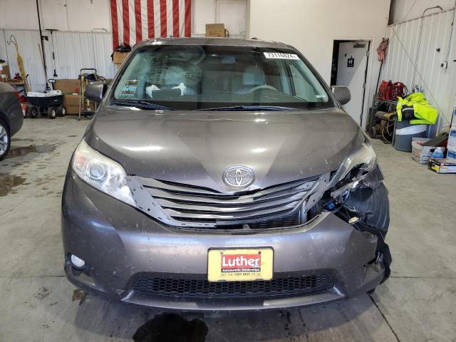 Photo 4 VIN: 5TDYK3DC4BS088392 - TOYOTA SIENNA XLE 