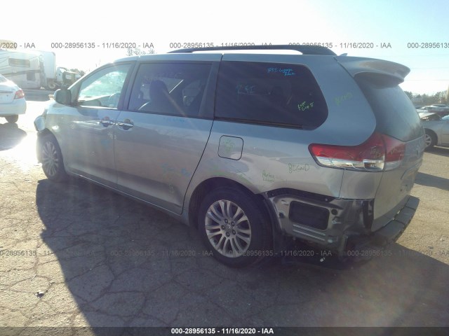 Photo 2 VIN: 5TDYK3DC4BS095293 - TOYOTA SIENNA 