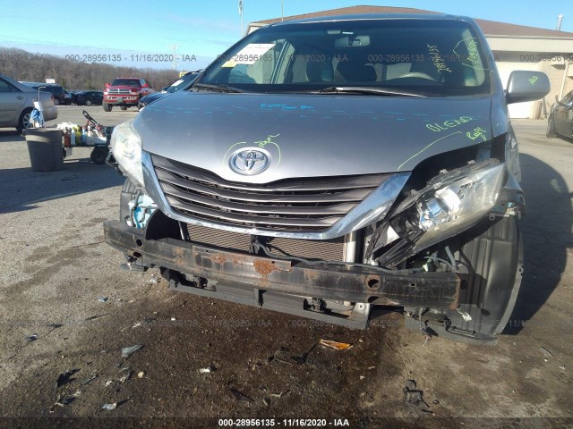 Photo 5 VIN: 5TDYK3DC4BS095293 - TOYOTA SIENNA 