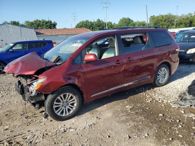 Photo 0 VIN: 5TDYK3DC4BS101948 - TOYOTA SIENNA XLE 