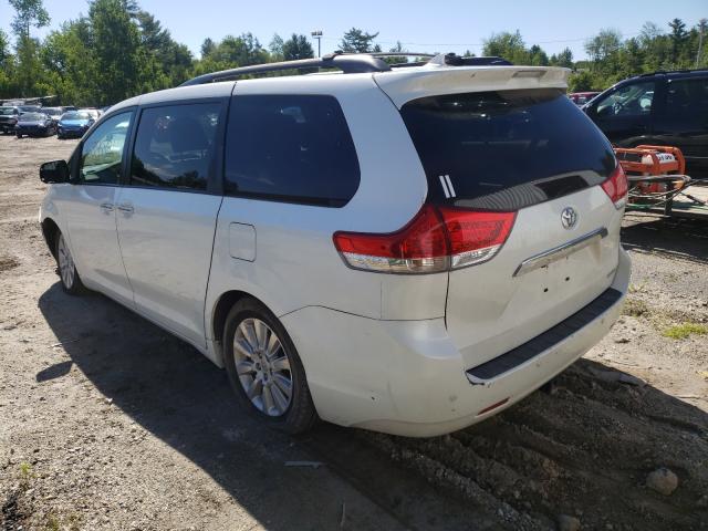 Photo 2 VIN: 5TDYK3DC4BS102338 - TOYOTA SIENNA XLE 