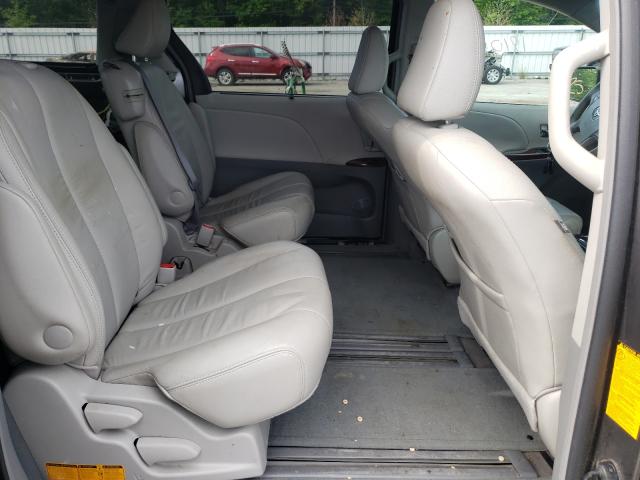 Photo 5 VIN: 5TDYK3DC4BS102503 - TOYOTA SIENNA XLE 