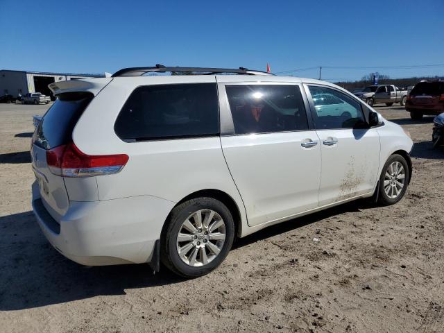 Photo 2 VIN: 5TDYK3DC4BS107118 - TOYOTA SIENNA XLE 