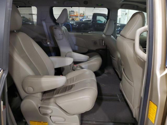 Photo 10 VIN: 5TDYK3DC4BS112772 - TOYOTA SIENNA XLE 