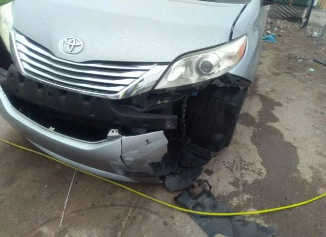 Photo 5 VIN: 5TDYK3DC4BS141897 - TOYOTA SIENNA 