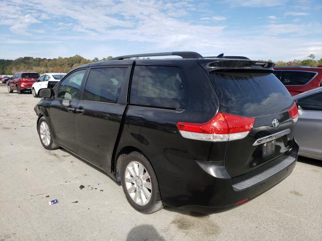 Photo 2 VIN: 5TDYK3DC4BS157341 - TOYOTA SIENNA XLE 