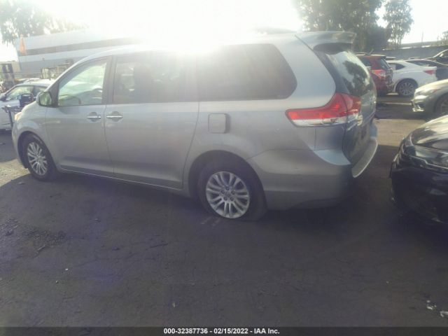 Photo 2 VIN: 5TDYK3DC4BS168047 - TOYOTA SIENNA 