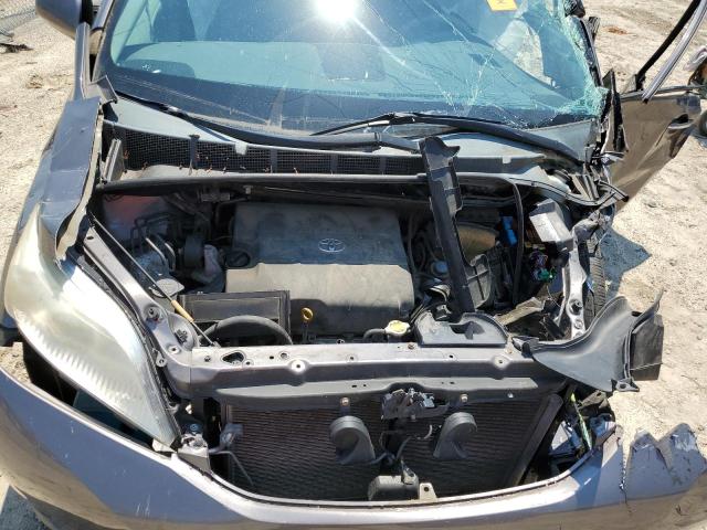 Photo 11 VIN: 5TDYK3DC4BS169036 - TOYOTA SIENNA XLE 