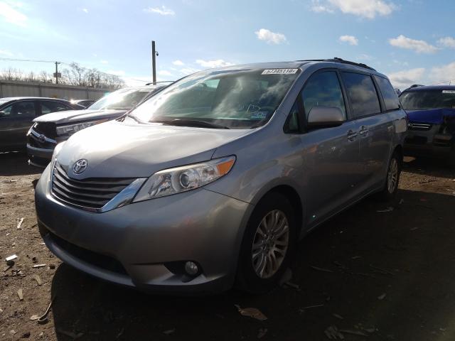 Photo 1 VIN: 5TDYK3DC4CS188039 - TOYOTA SIENNA XLE 