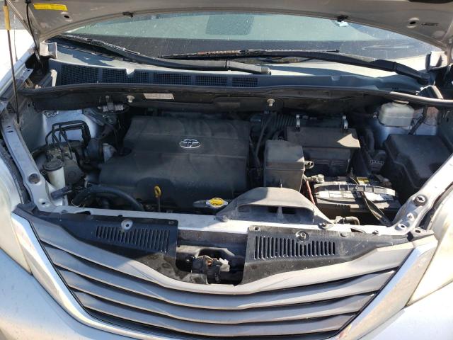 Photo 11 VIN: 5TDYK3DC4CS191068 - TOYOTA SIENNA XLE 