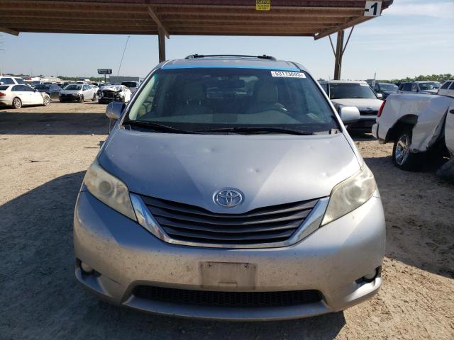 Photo 4 VIN: 5TDYK3DC4CS191068 - TOYOTA SIENNA XLE 