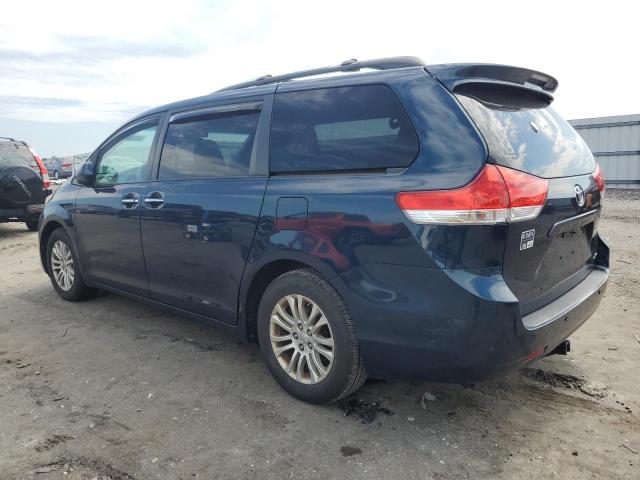 Photo 1 VIN: 5TDYK3DC4CS207091 - TOYOTA SIENNA XLE 