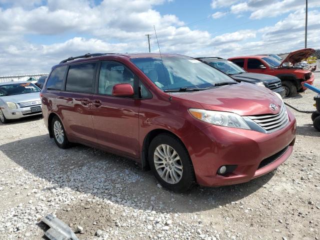 Photo 3 VIN: 5TDYK3DC4CS208676 - TOYOTA SIENNA XLE 