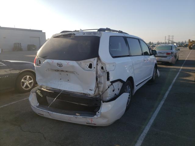 Photo 3 VIN: 5TDYK3DC4CS216907 - TOYOTA SIENNA XLE 