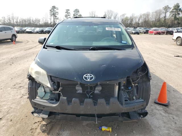 Photo 4 VIN: 5TDYK3DC4CS224442 - TOYOTA SIENNA XLE 