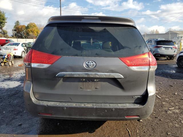 Photo 5 VIN: 5TDYK3DC4CS234467 - TOYOTA SIENNA XLE 