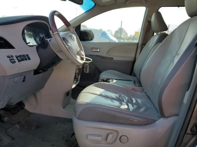 Photo 6 VIN: 5TDYK3DC4CS234467 - TOYOTA SIENNA XLE 